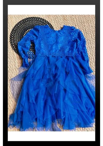 Robe bleu électrique dentelle