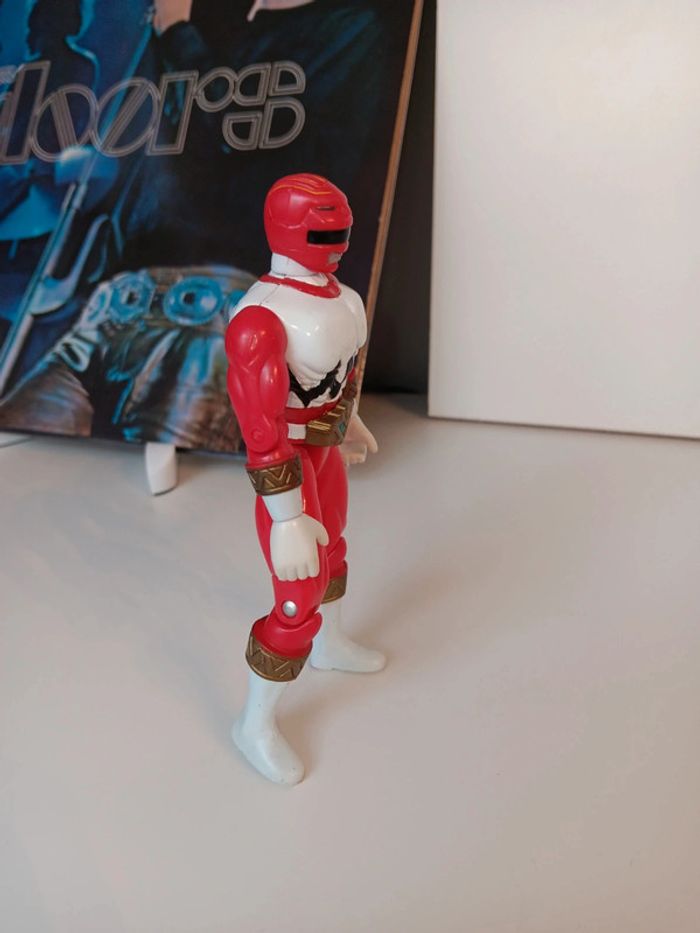 Figurine vintage Power Rangers Lost Galaxy sentai Gingaman Ginga RED Bandai 1998 taille 14cm - photo numéro 2