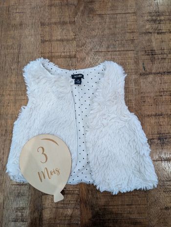 Gilet sans manches moumoute