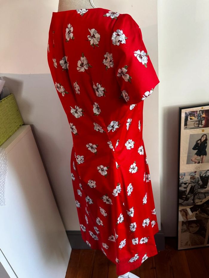 🌸Robe Caroll rouge à fleurs blanches – Taille 40 – Neuve avec étiquette 🌸 - photo numéro 13