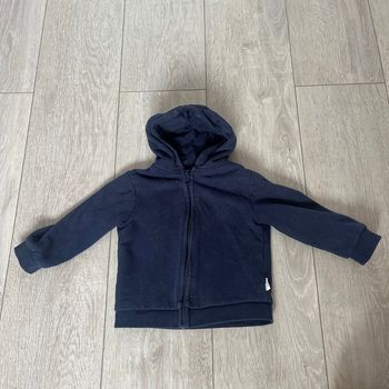 Gilet à capuche