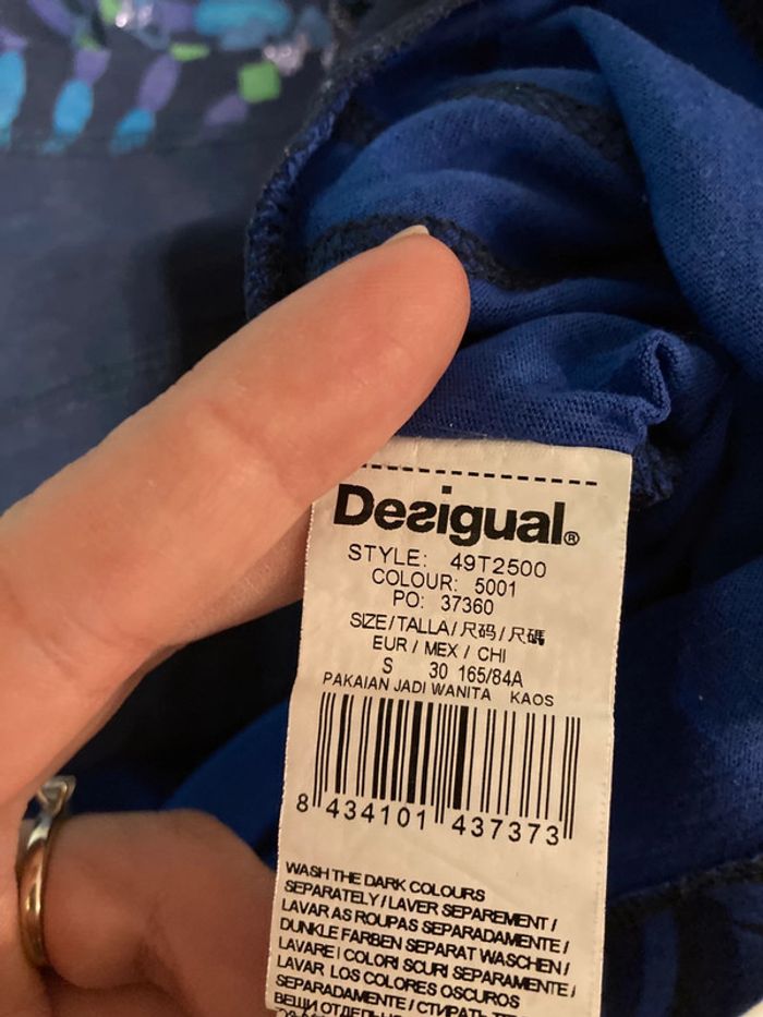 Haut Desigual - photo numéro 3