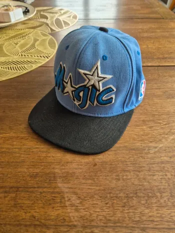 Casquette vintage magic