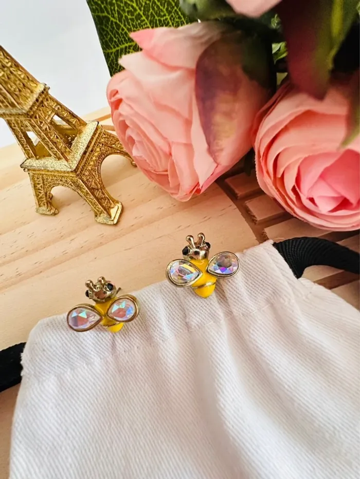 🐝 Boucles d’oreilles Betsey Johnson Abeilles Cristal irisé - photo numéro 4