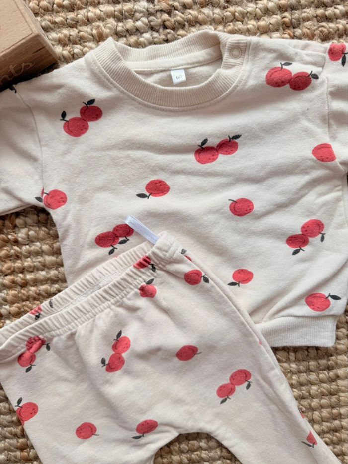 Ensemble 6mois / 68cm - photo numéro 2