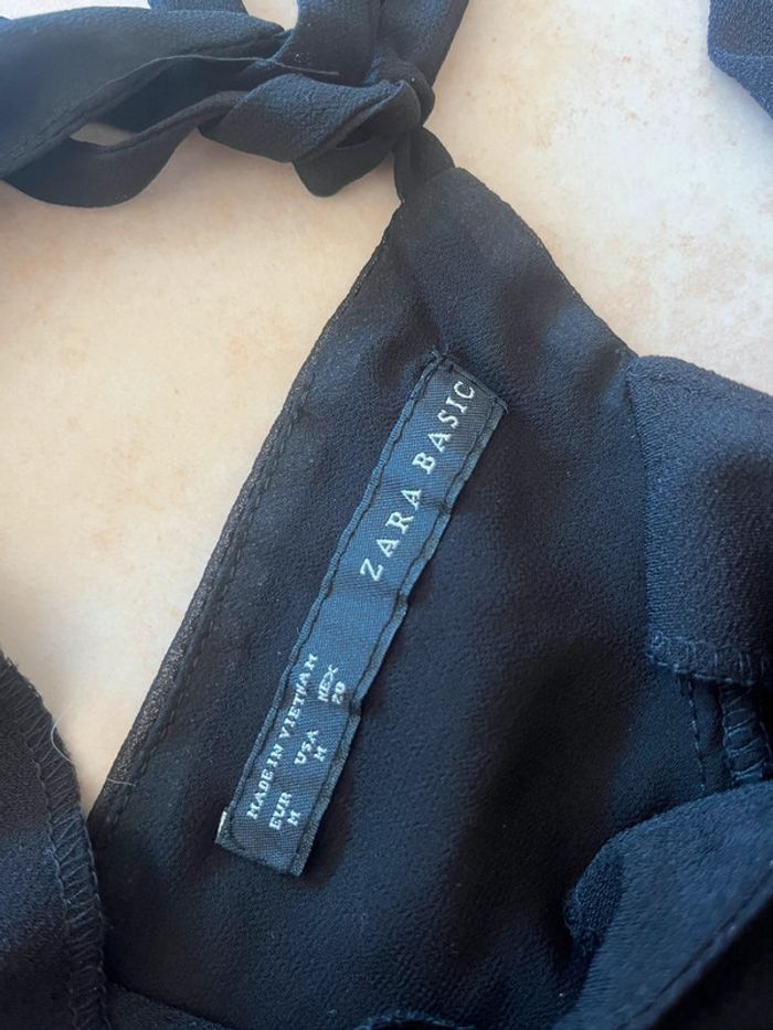 Robe Zara noir dos nu - photo numéro 2