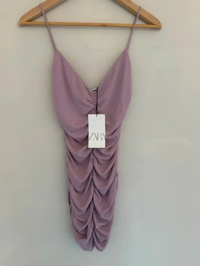 Robe Zara a fronces rose