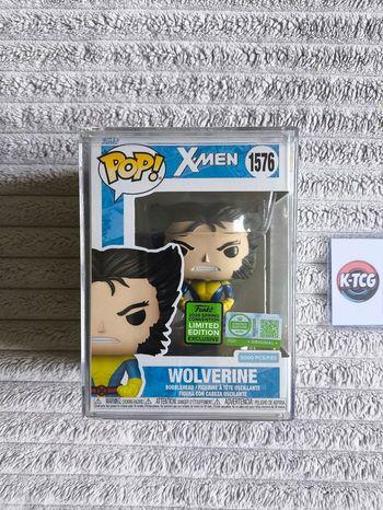 Funko Pop! Wolverine (Classic Unmasked) #1576 + Pop! Protector – Édition Limitée 5000 Ex