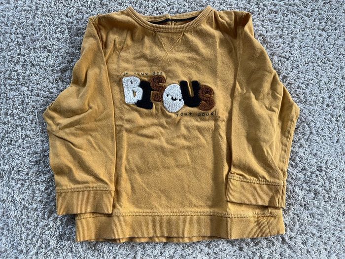 Pull « je veux des bisous » taille 24 mois Kiabi