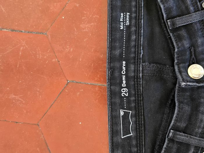 jean Levi's Noir W29L32 - photo numéro 2
