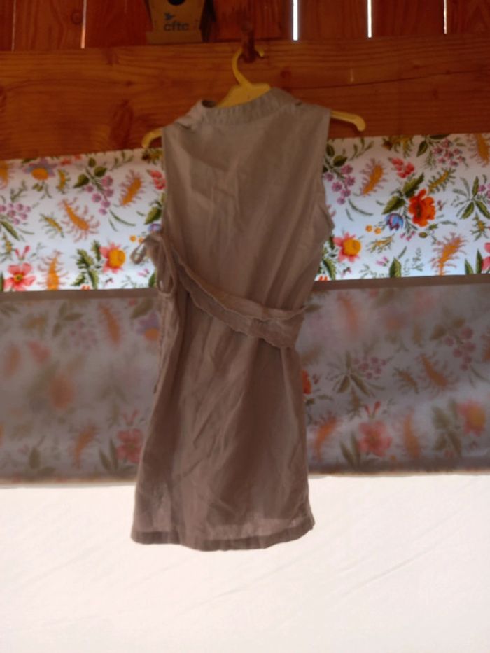 Robe grise - photo numéro 3