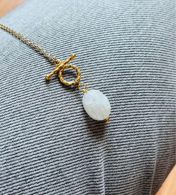 Collier talisman scarabée Pierre de Lune - photo numéro 3