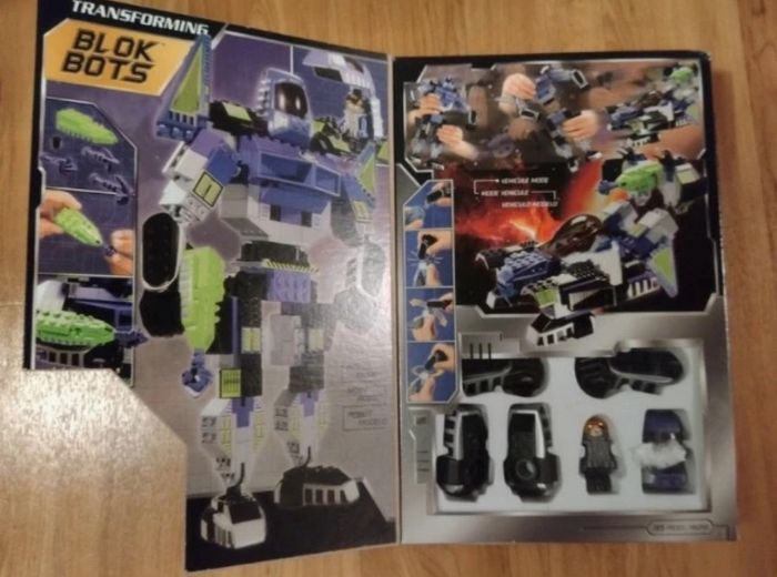 Transforming blok  bots space - photo numéro 3