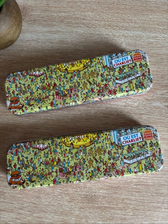 Deux boîtes en métal où est Charlie Burger King 2/6 - photo numéro 2