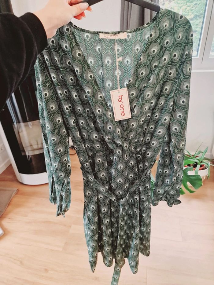 Magnifique robe verte motif paon - photo numéro 3