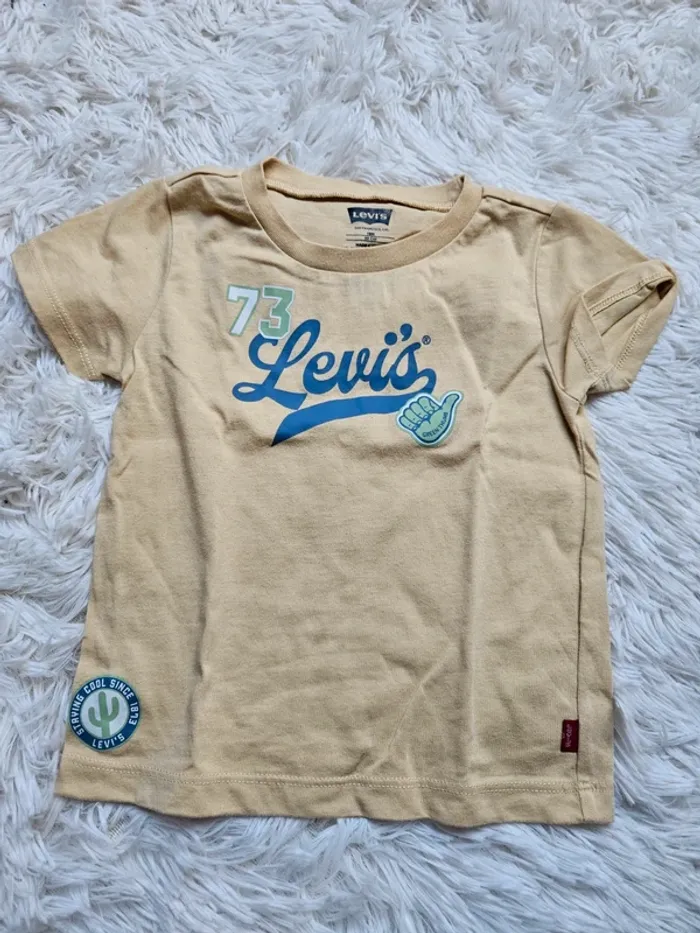 T-shirt Levi's 18 mois