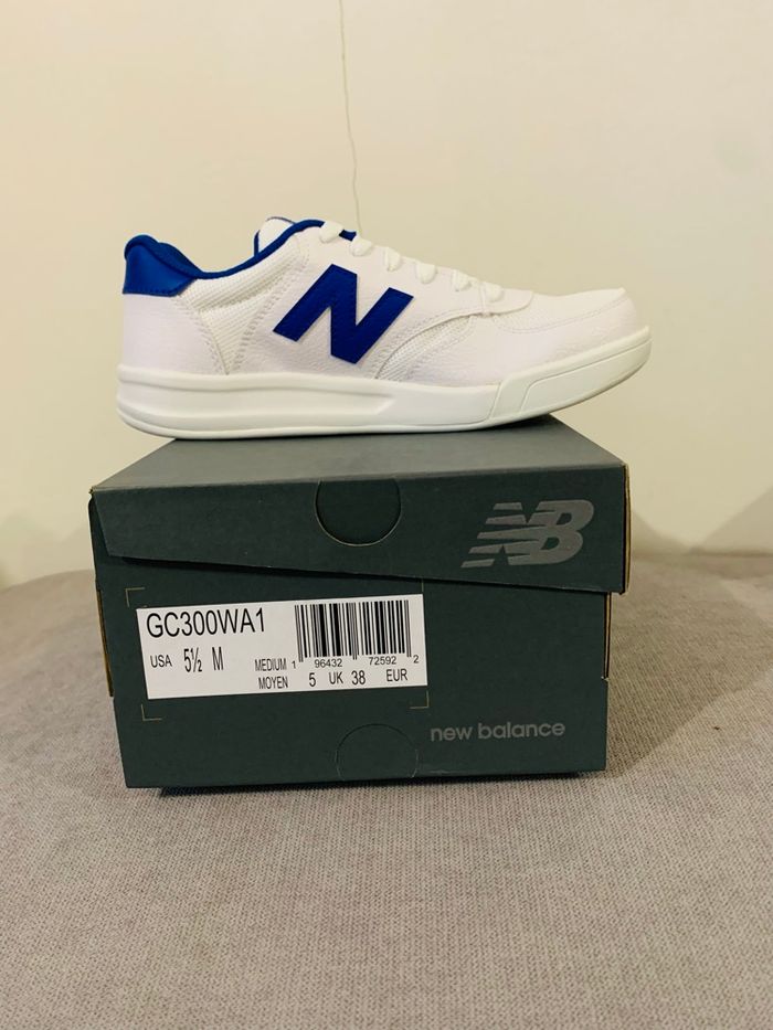 Basket new balance 300 blanc et bleu - photo numéro 8