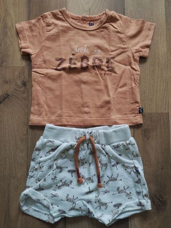 Ensemble tee shirt et short