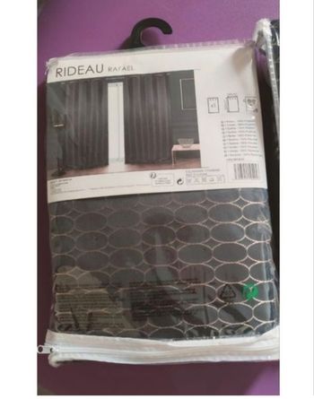 Lot 2 rideaux neuf