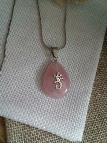 Collier réversible quartz rose lézard 🦎.