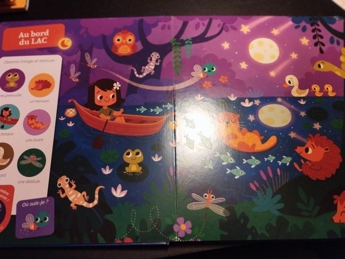 Livre Auzou Éveil cherche et trouve des tout-petits brille dans la nuit phosphorescent - photo numéro 3