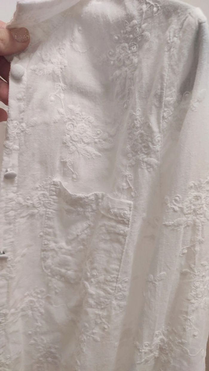 Chemise blanche à motifs brodés easy clothes - photo numéro 2