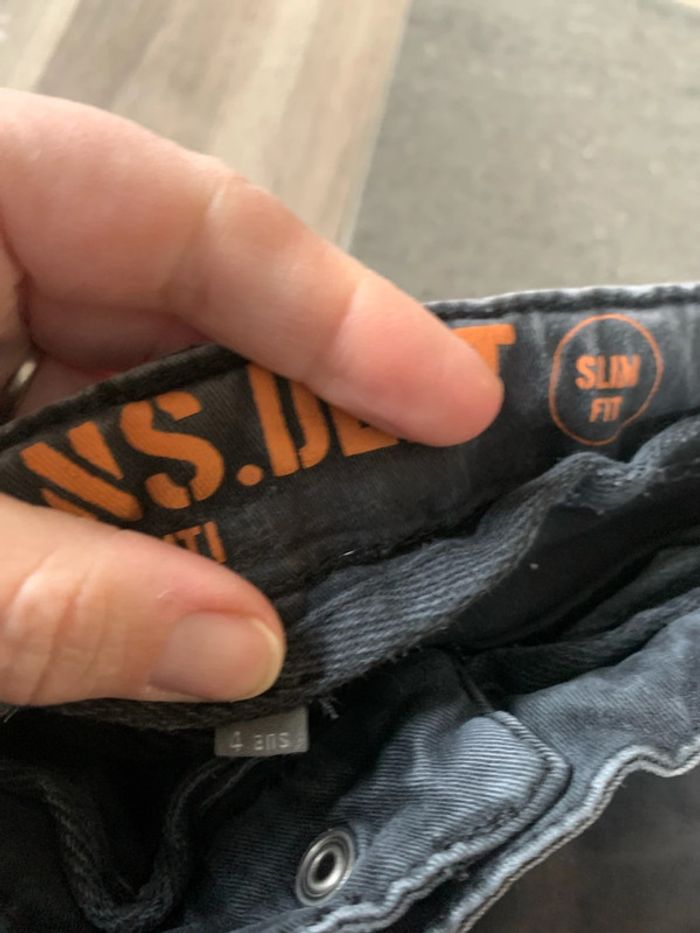 Lot vêtements 4 ans - photo numéro 3