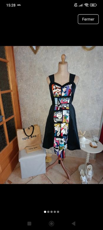 Robe rétro rockabilly Pin up motif BD 