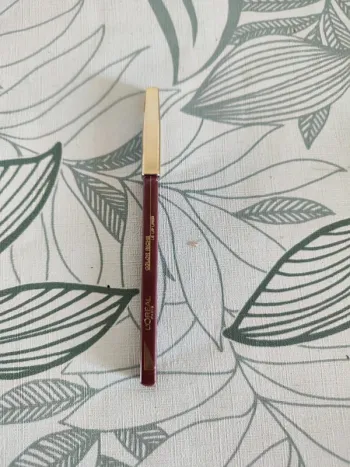 L'oreal paris color riche le lip liner 302 bois de rose à utiliser 24 mois après ouverture