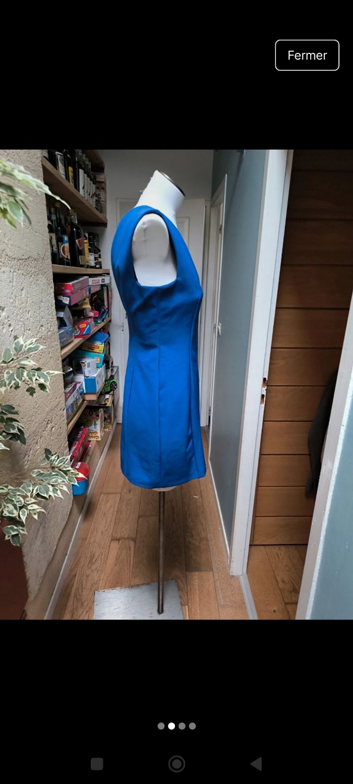 Robe sans manche bleu électrique 
Marque Zara. Taille S - photo numéro 2