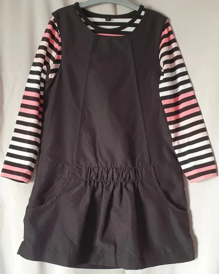Ensemble tee-shirt manches longues + robe 5 ans