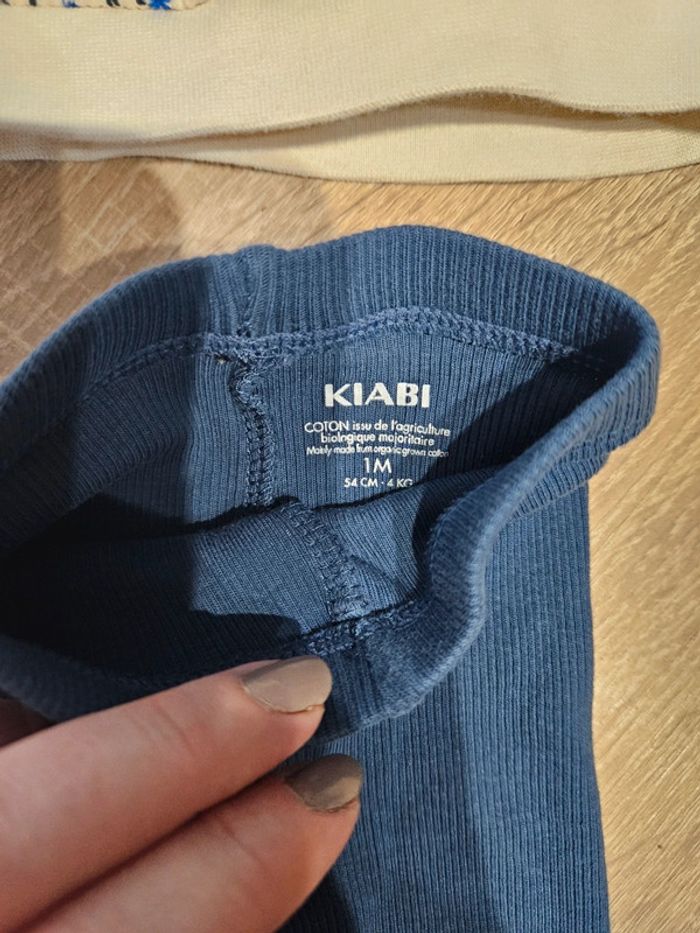 Ensemble bébé 1 mois - photo numéro 2