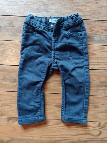 Pantalon bébé 74cm.