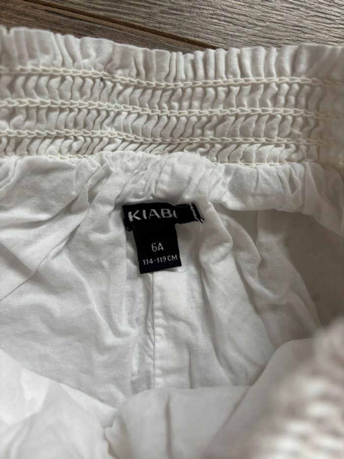 Jupe courte blanche avec détail broderie - photo numéro 2