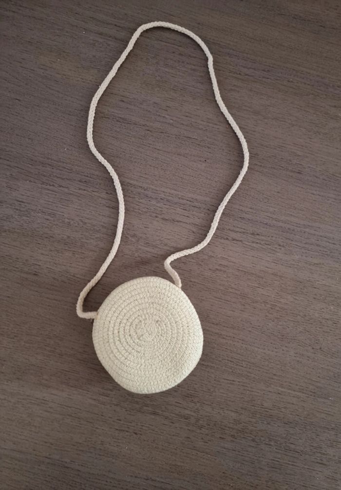 Petit sac à bandoulière rond - photo numéro 3