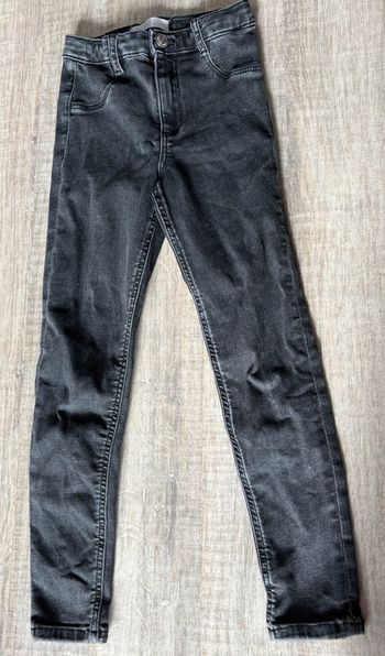 Jean noir Zara 8 ans