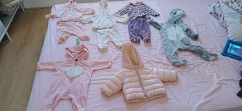 Lot pyjamas bébé 3 et 6 mois