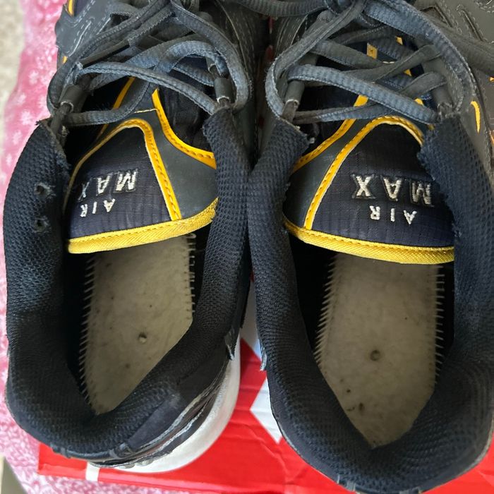 Baskets hommes taille 42,5 - photo numéro 4