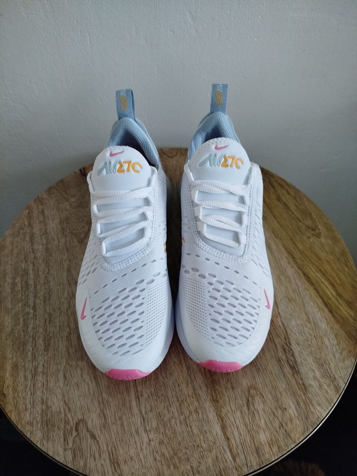 Baskets T 37,5 - photo numéro 5