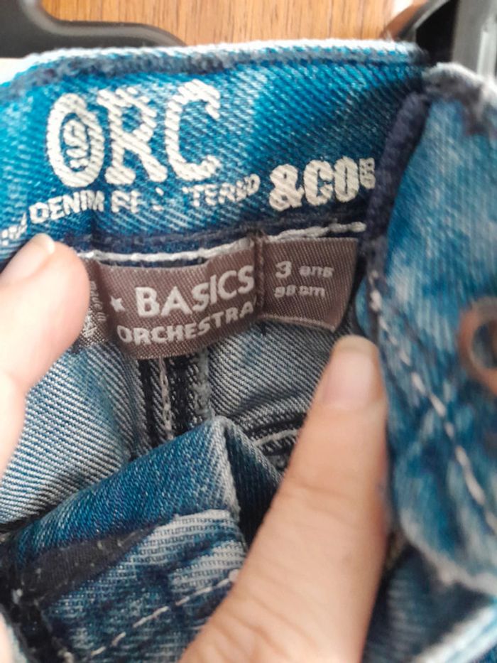Jeans et haut - photo numéro 2