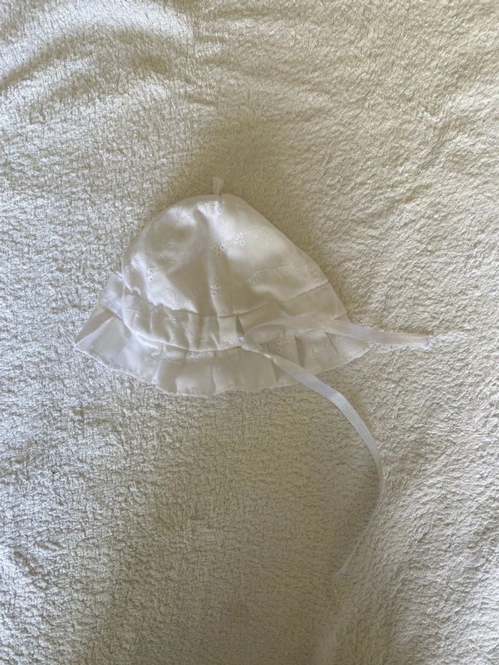 T6mois chapeau bob dentelle - photo numéro 2