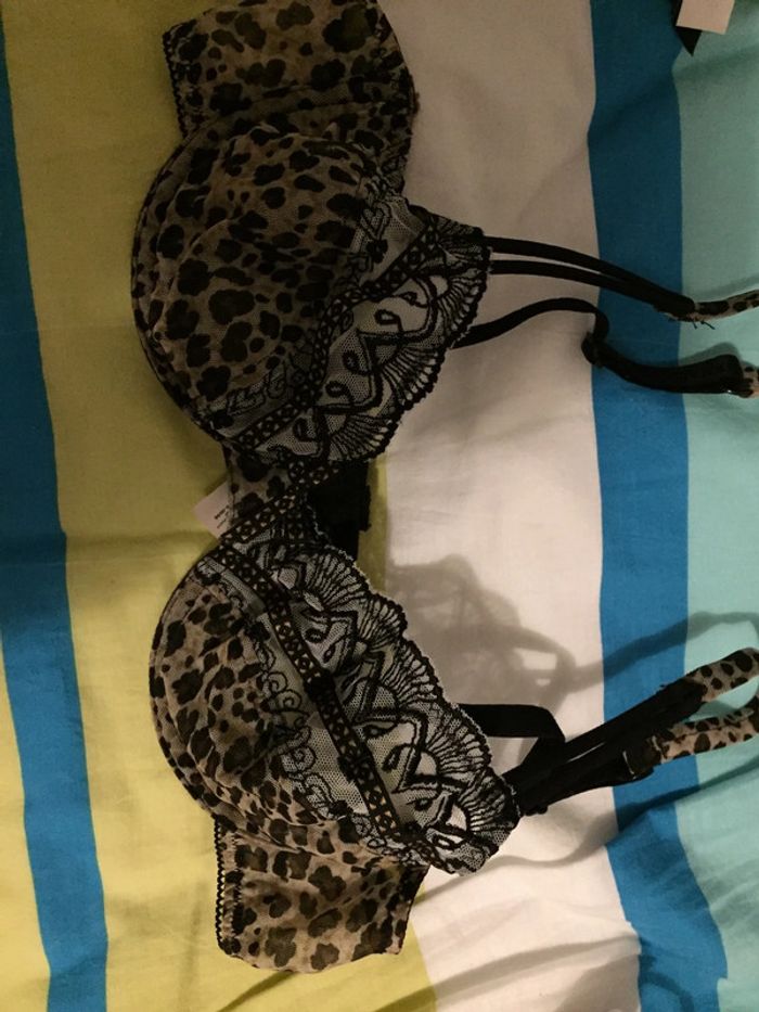 Lot soutien-gorge et string - photo numéro 3