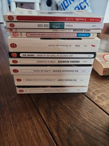 Lot de 9 livres de poches