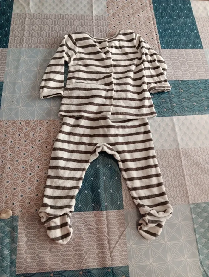 Pyjamas 2 pièces vertbaudet 9 mois - photo numéro 5