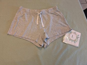 Short gris L 40/42