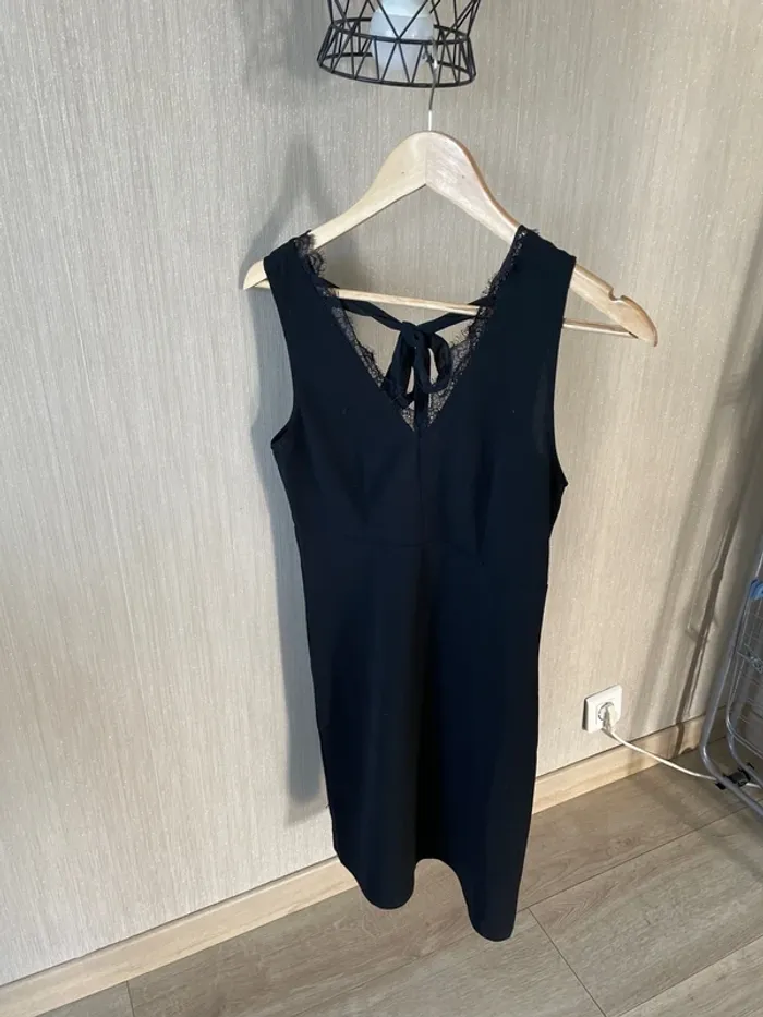 Robe noir