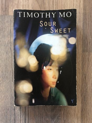 Roman en anglais « Sour Sweet » Timothy Mo