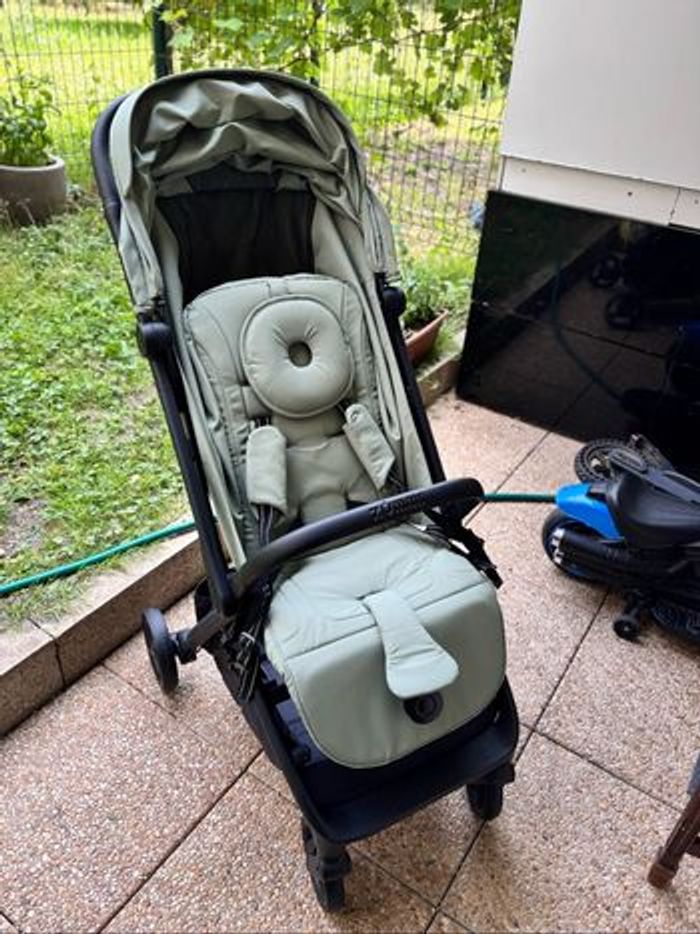 Poussette - photo numéro 2
