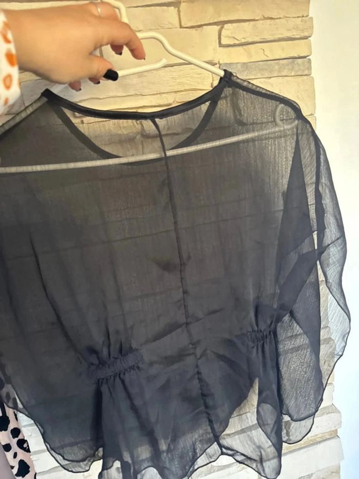 Joli haut en voile - photo numéro 3