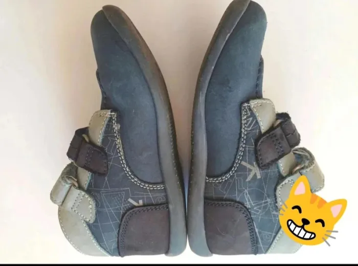 Chaussures garçon  Kickers 27 - photo numéro 3
